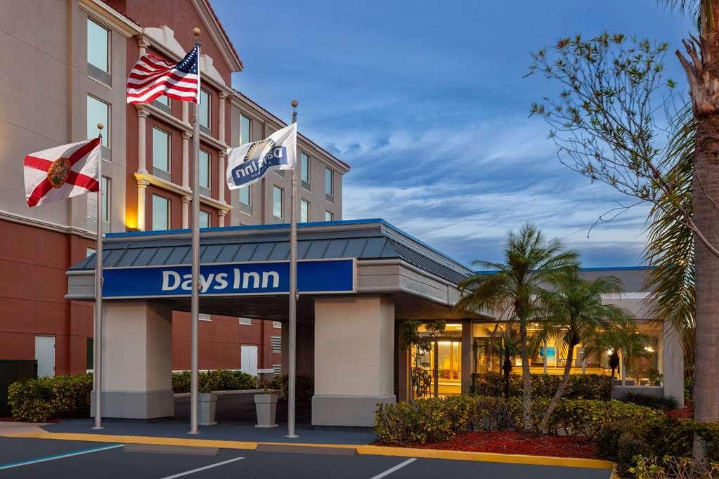 Days Inn By Wyndham Melbourne Eksteriør bilde