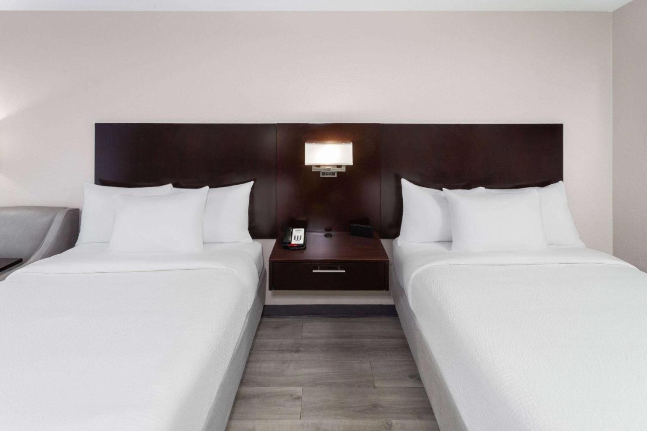 Days Inn By Wyndham Melbourne Eksteriør bilde